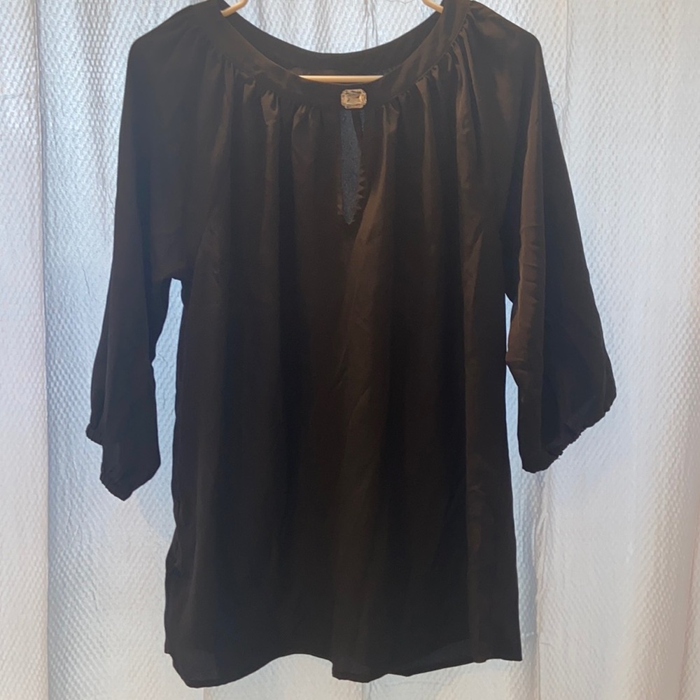 Kardashian Kollection 3/4 Sleeve Blouse